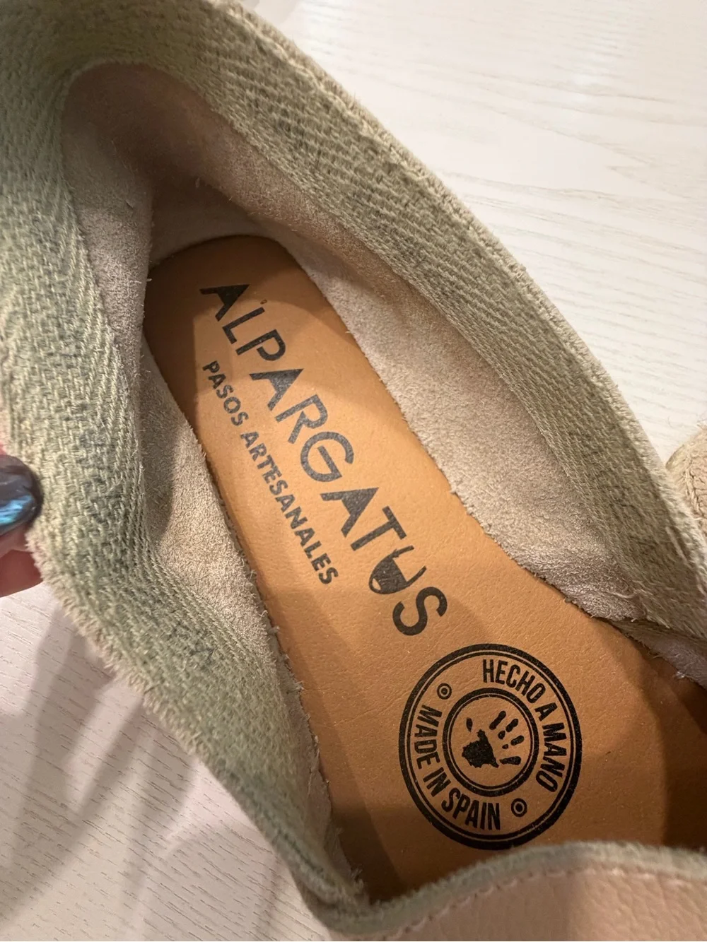 Women's Leather Two-Tone Beige and Black Espadrille Slip-Ons /EU 38 / US7.5-8